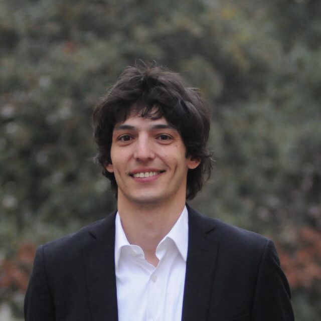 Dr. Harel Shapira headshot